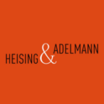 Als Logo der Referenzen bei Adelmann & Heising, ist ein orangenes Logo zu sehen.